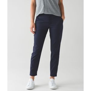 Lululemon city trek trouser in deep indigo